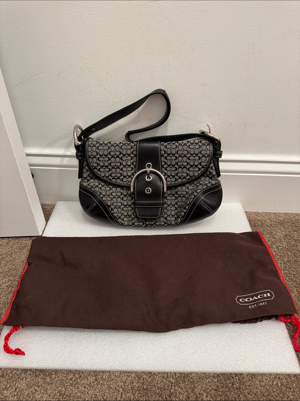 Coach vintage soho signature small c jacquard shoulder bag purse dustbag